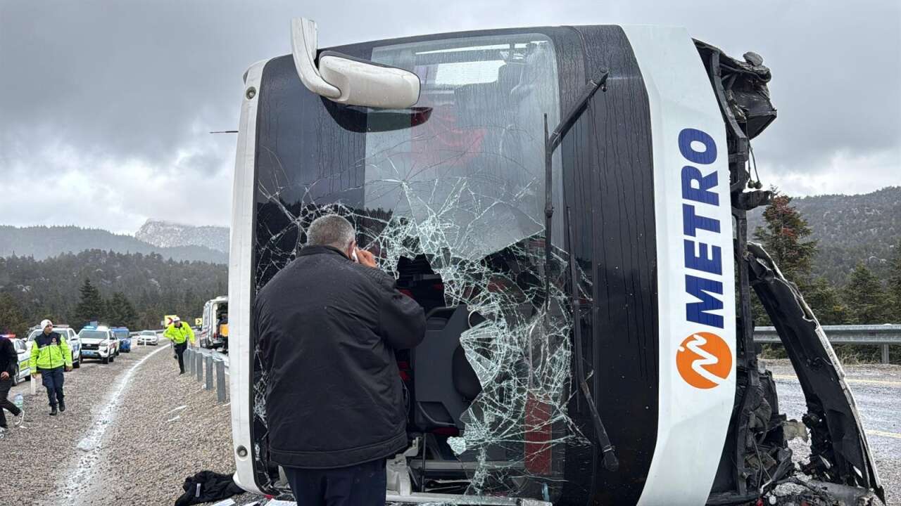 Konya’daki otobüs kazası nasıl yaşandı? Yolculardan biri anlattı 9